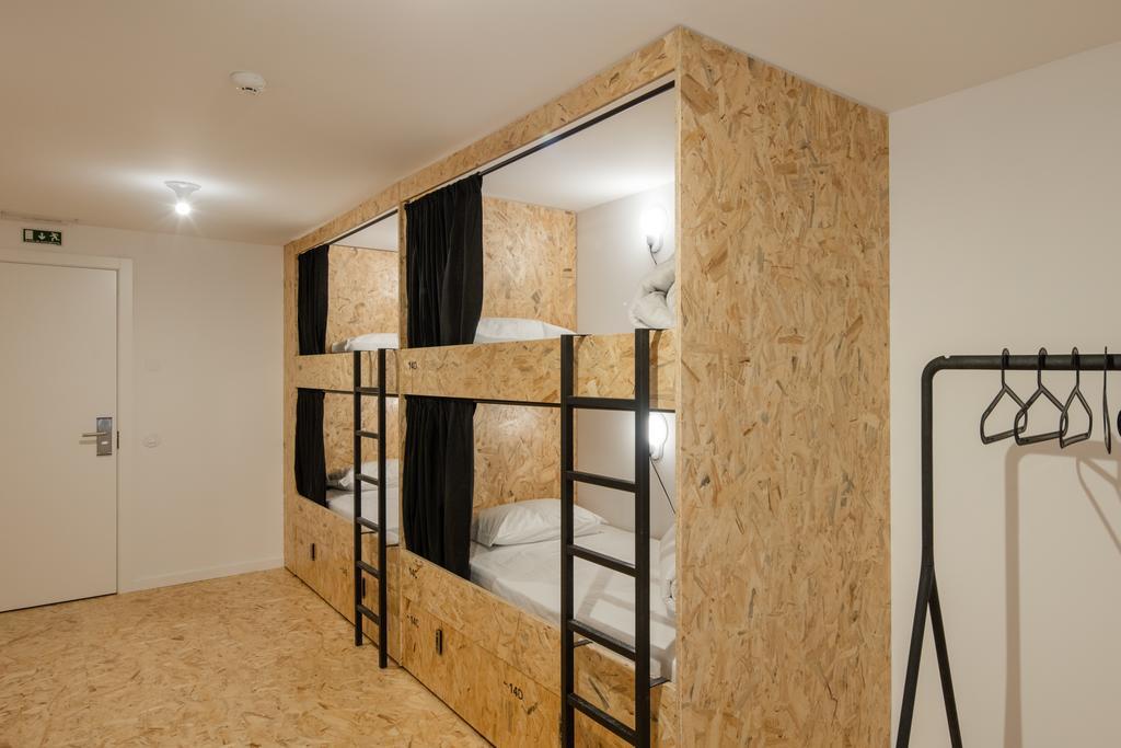 Hostel Conii & Suites Algarve 쿼테이라 외부 사진